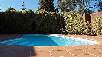 Nunawading Motor Inn - ACT Tourism 25