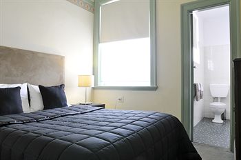 Hotel Gosford - ACT Tourism 12