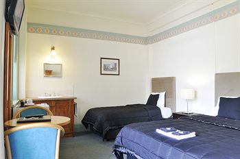 Hotel Gosford - ACT Tourism 19