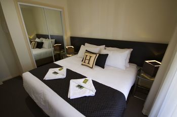 H Boutique Hotel - ACT Tourism 44