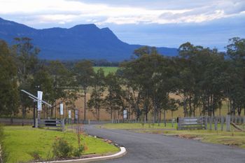 H Boutique Hotel - ACT Tourism 45