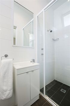 Colyton Hotel - ACT Tourism 0