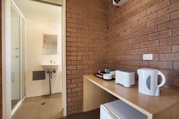 Colyton Hotel - ACT Tourism 19