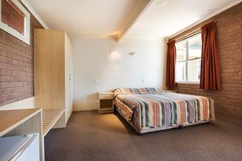 Colyton Hotel - ACT Tourism 22