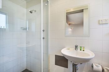 Colyton Hotel - ACT Tourism 29