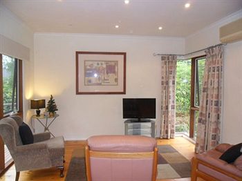 Australian Home Away @ Wonga Park Brushy Creek - ACT Tourism 7