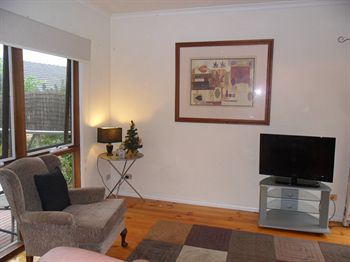 Australian Home Away @ Wonga Park Brushy Creek - ACT Tourism 17