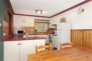 Eagleview Resort - ACT Tourism 3