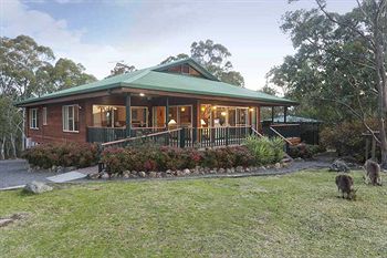 Eagleview Resort - ACT Tourism 10