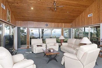 Eagleview Resort - ACT Tourism 12