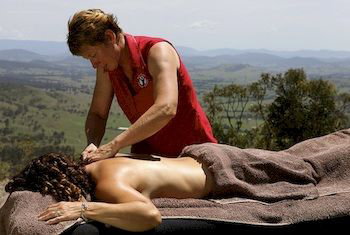 Eagleview Resort - ACT Tourism 22