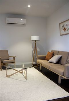 AKOM Prahran - ACT Tourism 1
