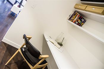AKOM Prahran - ACT Tourism 2