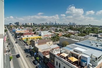 AKOM Prahran - ACT Tourism 8