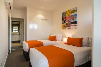 AKOM Prahran - ACT Tourism 21