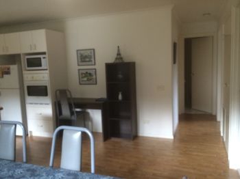 Australian Home Away Ringwood @ Bardia - ACT Tourism 13