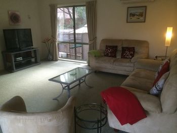 Australian Home Away Ringwood @ Bardia - ACT Tourism 16