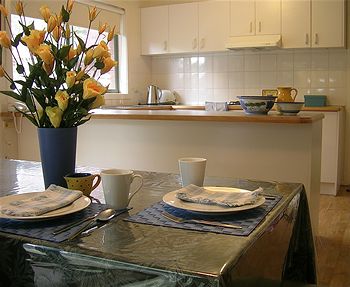 Australian Home Away Ringwood @ Bardia - ACT Tourism 24