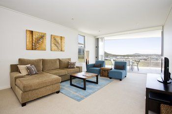 White Shells Luxury Apartments - ACT Tourism 21