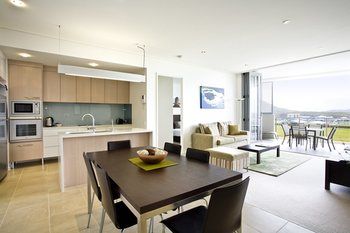White Shells Luxury Apartments - ACT Tourism 22