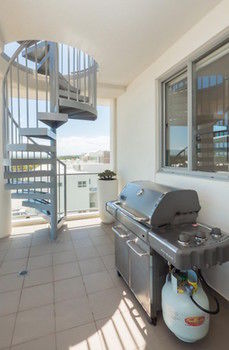 White Shells Luxury Apartments - ACT Tourism 33