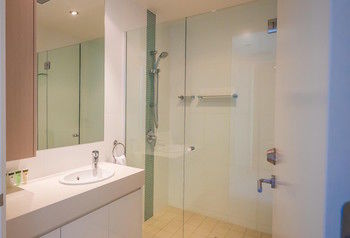 White Shells Luxury Apartments - ACT Tourism 42