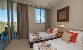 White Shells Luxury Apartments - ACT Tourism 48