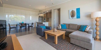 White Shells Luxury Apartments - ACT Tourism 51