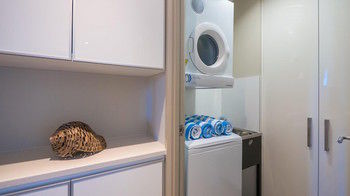 White Shells Luxury Apartments - ACT Tourism 53