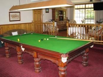 Hill Top Country Guest House - ACT Tourism 9