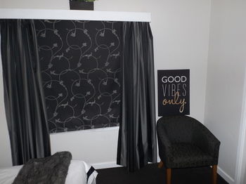 Airport Hotel Sydney - ACT Tourism 6