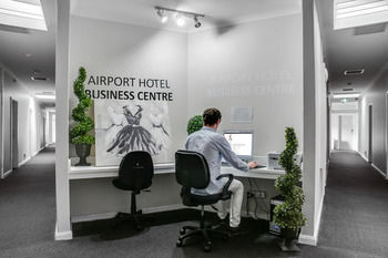 Airport Hotel Sydney - ACT Tourism 8