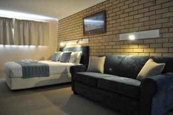 Edgewater Motel Ulladulla - ACT Tourism 14