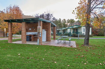 Gundagai Cabins & Tourist Park - ACT Tourism 14