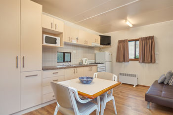 Gundagai Cabins & Tourist Park - ACT Tourism 22