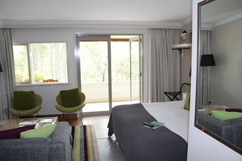 Elfin Hill Country Accommodation - ACT Tourism 7