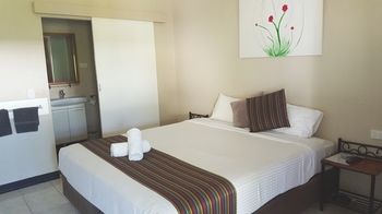 Beagle Motor Inn - ACT Tourism 9