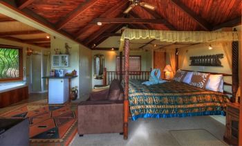 Maleny Tropical Retreat Balinese B&b - ACT Tourism 21