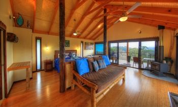 Maleny Tropical Retreat Balinese B&b - ACT Tourism 32