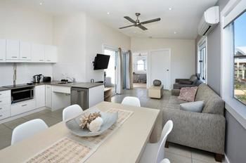 Stockton Beach Holiday Park - ACT Tourism 2