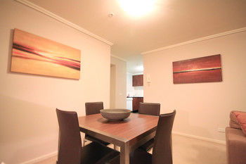 Amazing City Apartment - ACT Tourism 22