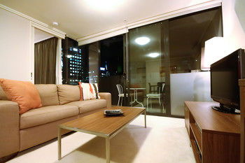Amazing City Apartment - ACT Tourism 27