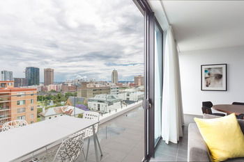 Apartment Hotel East Central - ACT Tourism 3