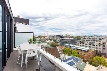 Apartment Hotel East Central - ACT Tourism 5