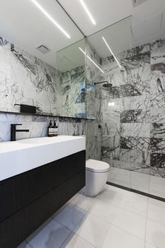 Apartment Hotel East Central - ACT Tourism 9