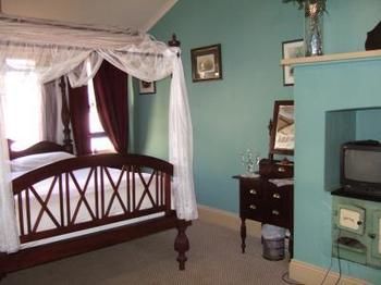 Lurline House - ACT Tourism 3