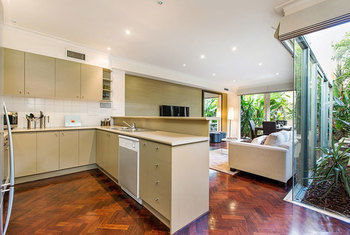 Apartment2c - Tribeca - ACT Tourism 12