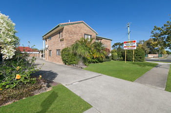 Golden Beach Motor Inn - ACT Tourism 2