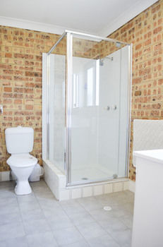 Golden Beach Motor Inn - ACT Tourism 5