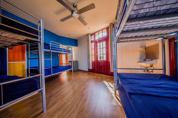 Kings Cross Backpackers - Adults Only - ACT Tourism 1